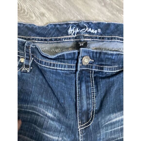 Ariya Jeans Shorts Womens 24 Blue Denim Mid Rise Plus Size Flap Pocket Embroider - Picture 2 of 11